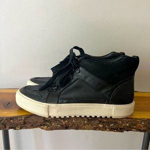 Frye Gia Lug Trail Sneaker 9.5